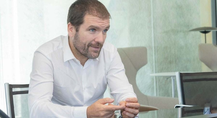 Javier Escribano, nuevo presidente de EM&E Group tras el fichaje de su hermano Ángel por Indra